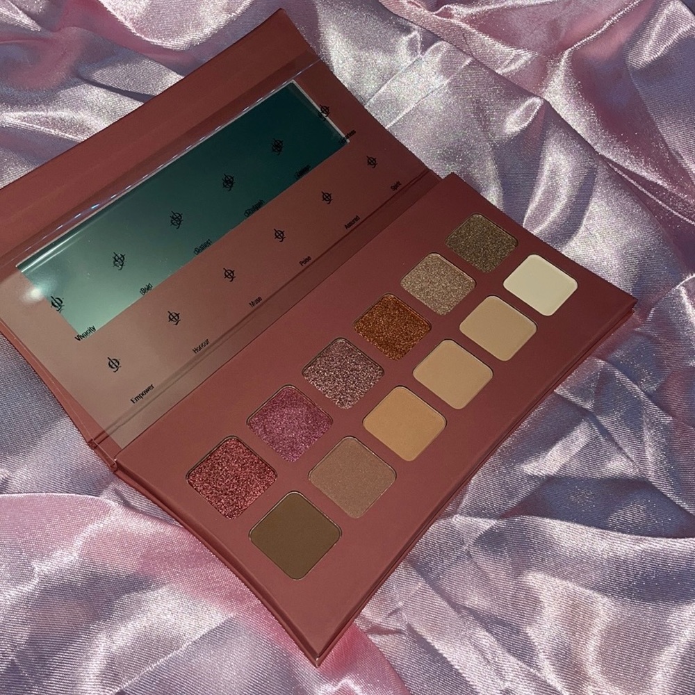 Illamasqua Unveiled Eyeshadow Palette